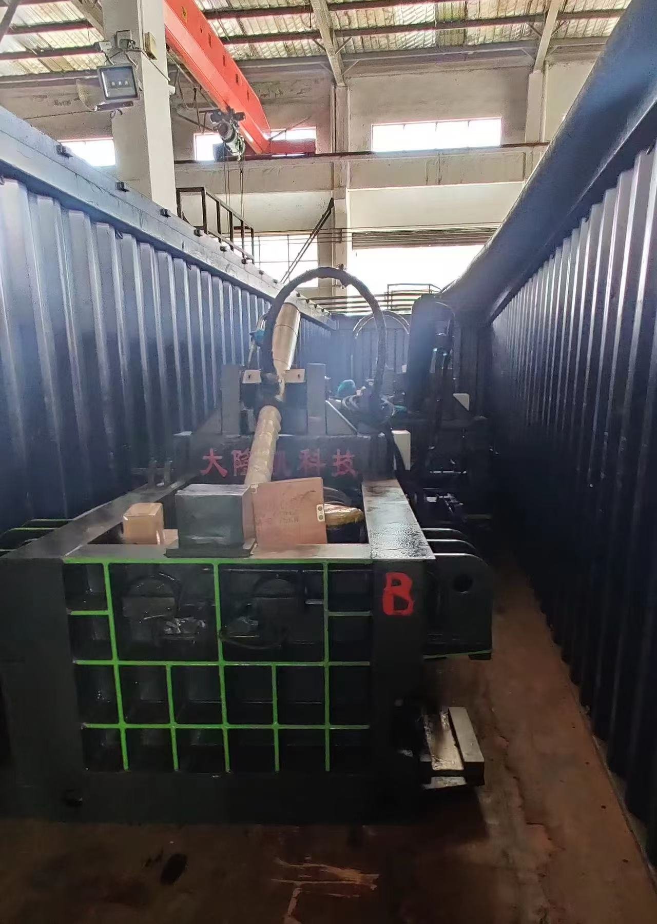 Scrap Baler Machine gallery image 2