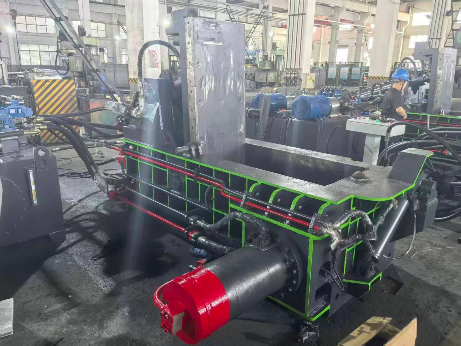 Scrap Baler Machine gallery image 4