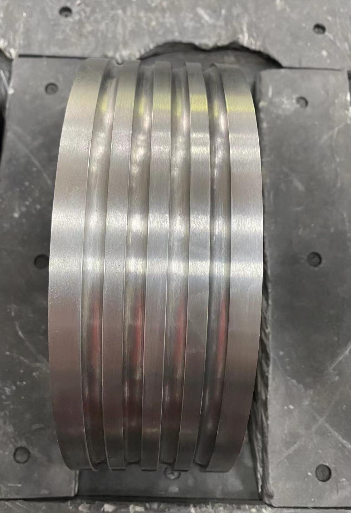 TC Rings / Rolls gallery image 4